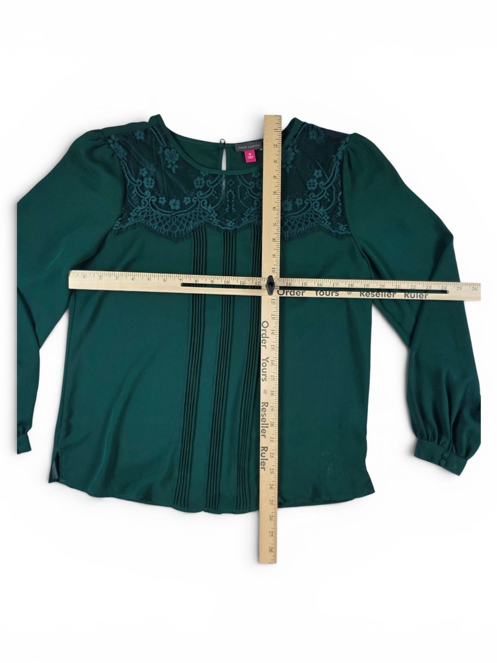 Vince Camuto Women's Emerald Green Lace Yoke Blouse NWT - Picture 4 of 10